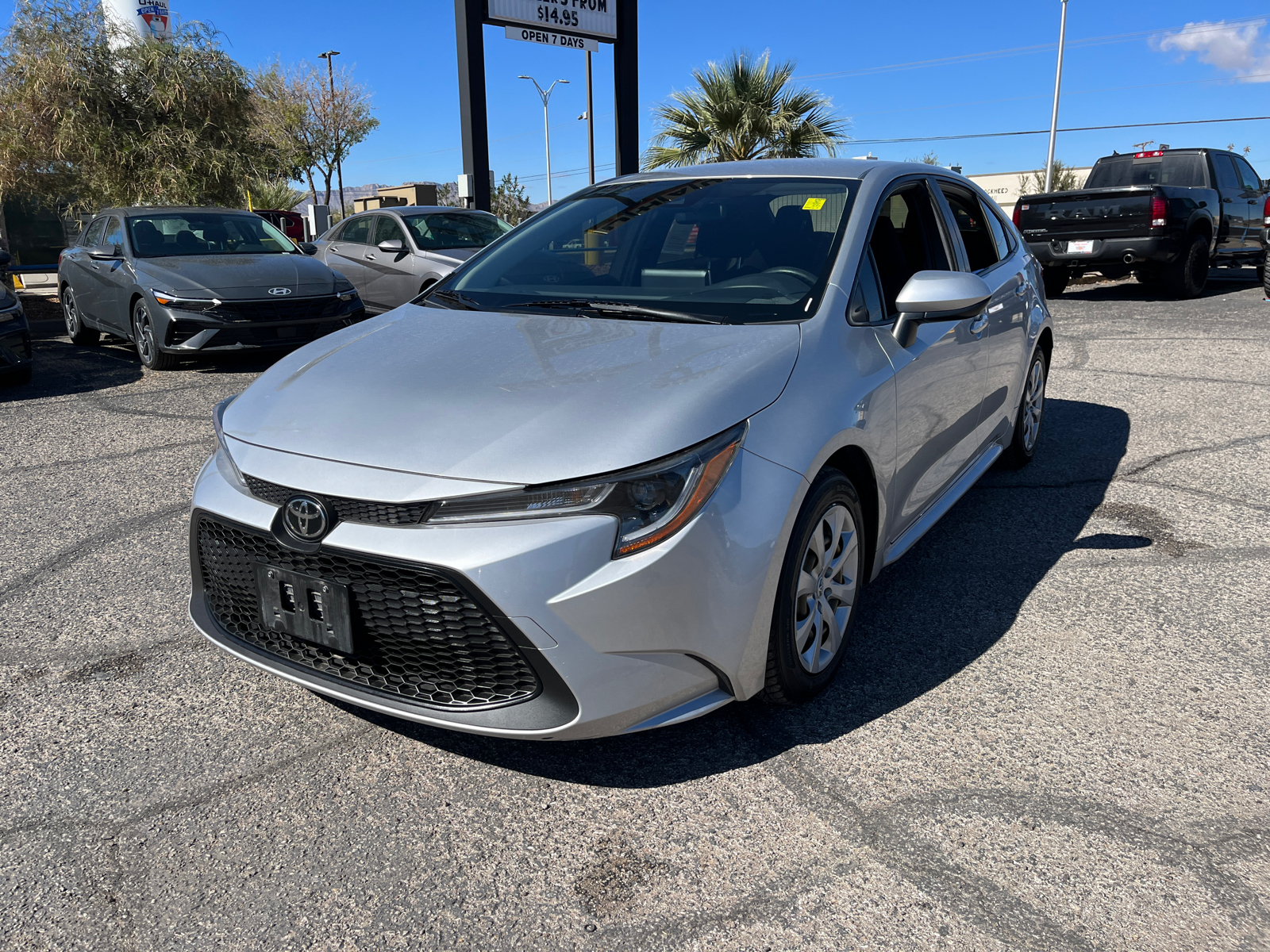 2021 Toyota Corolla LE 3