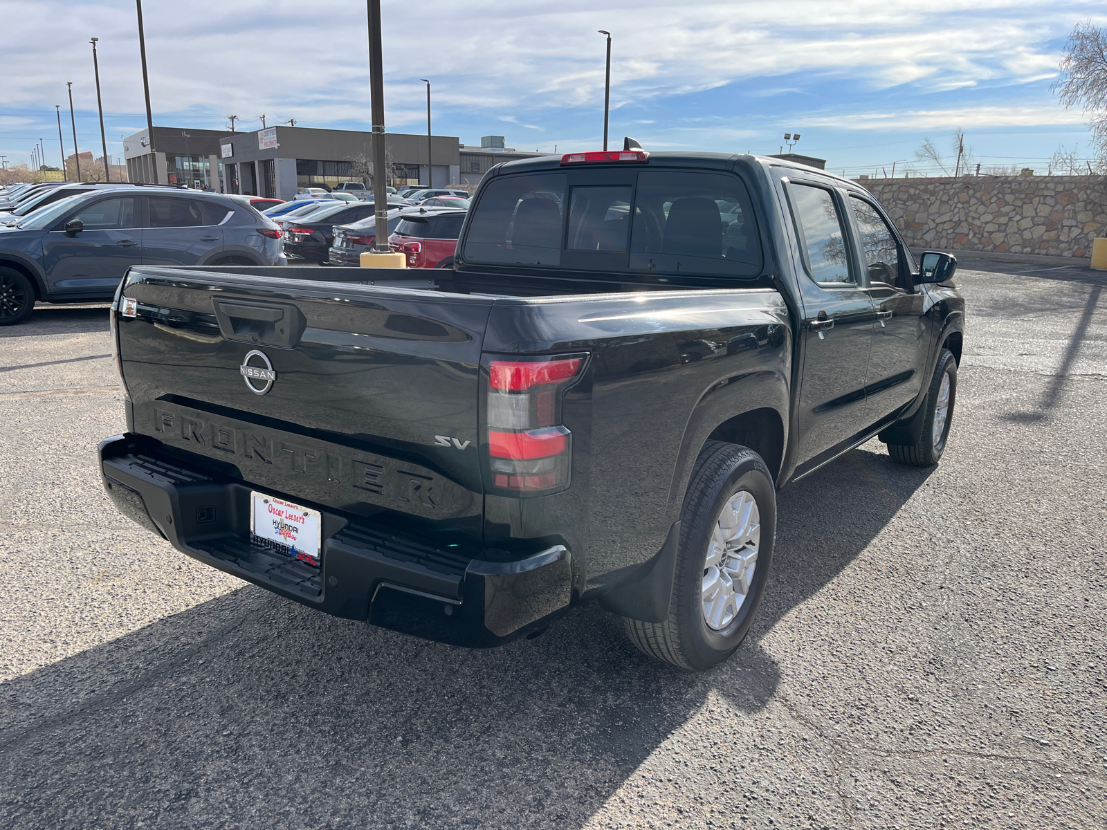 2022 Nissan Frontier SV 8