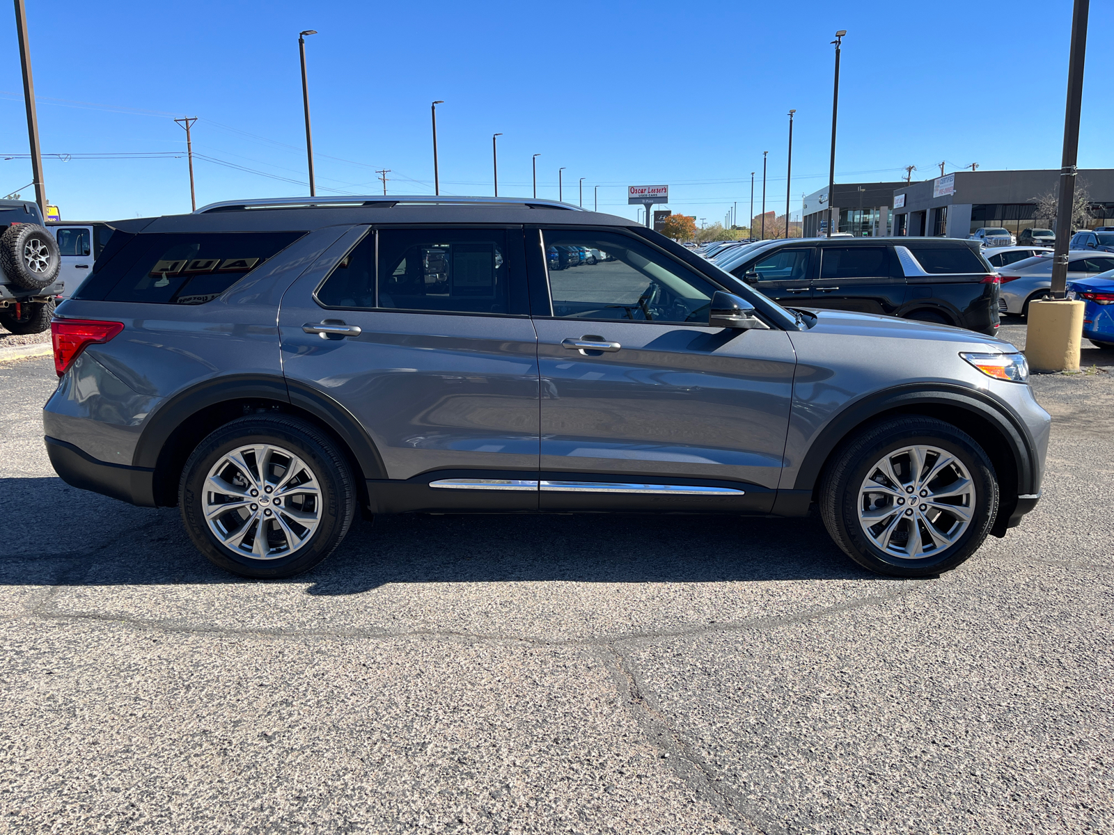 2021 Ford Explorer Limited 9