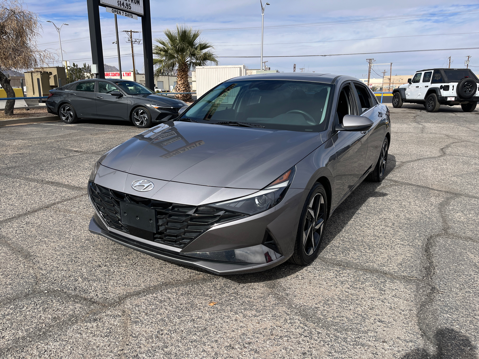 2022 Hyundai Elantra SEL 3