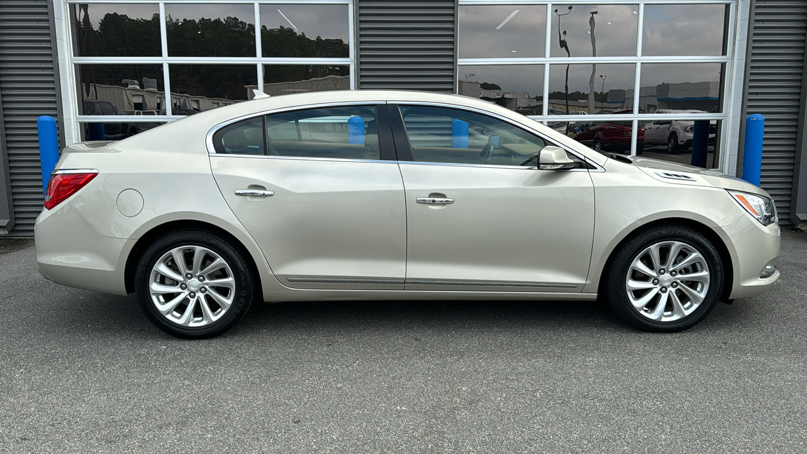 2014 Buick LaCrosse Leather Group 8