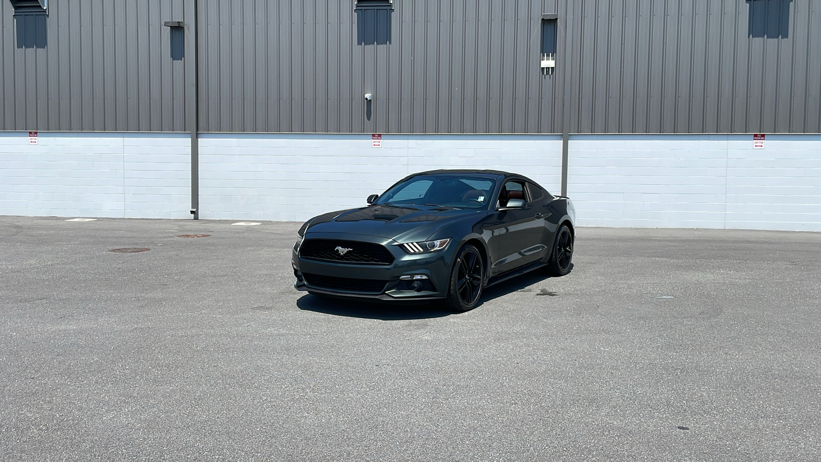 2015 Ford Mustang EcoBoost Premium 1