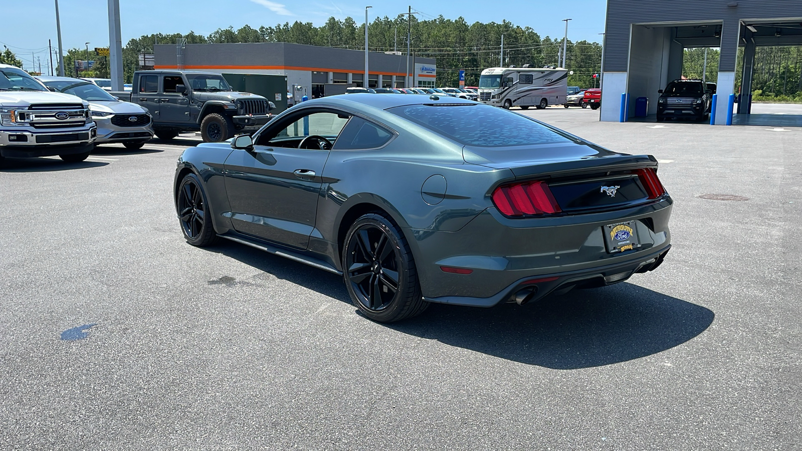 2015 Ford Mustang EcoBoost Premium 3