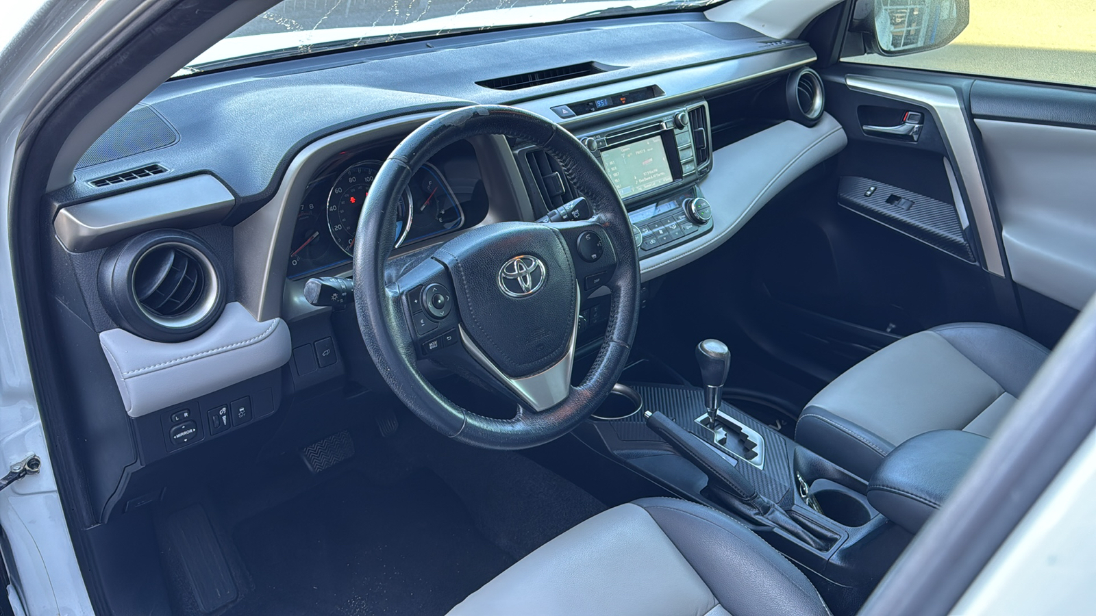 2015 Toyota RAV4 Limited 5