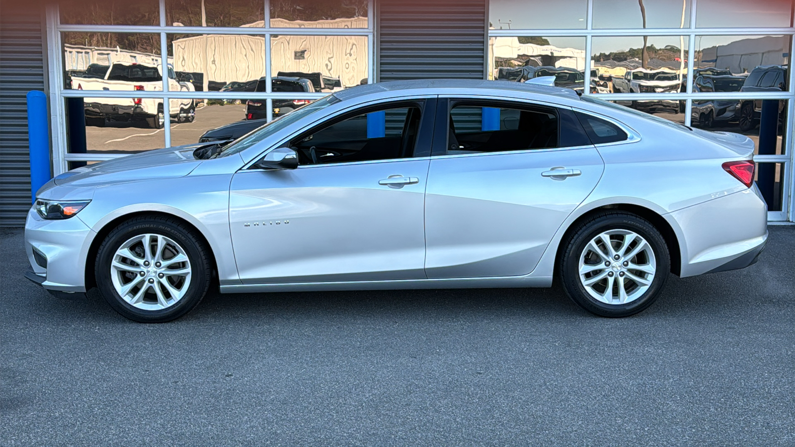 2016 Chevrolet Malibu LT 2