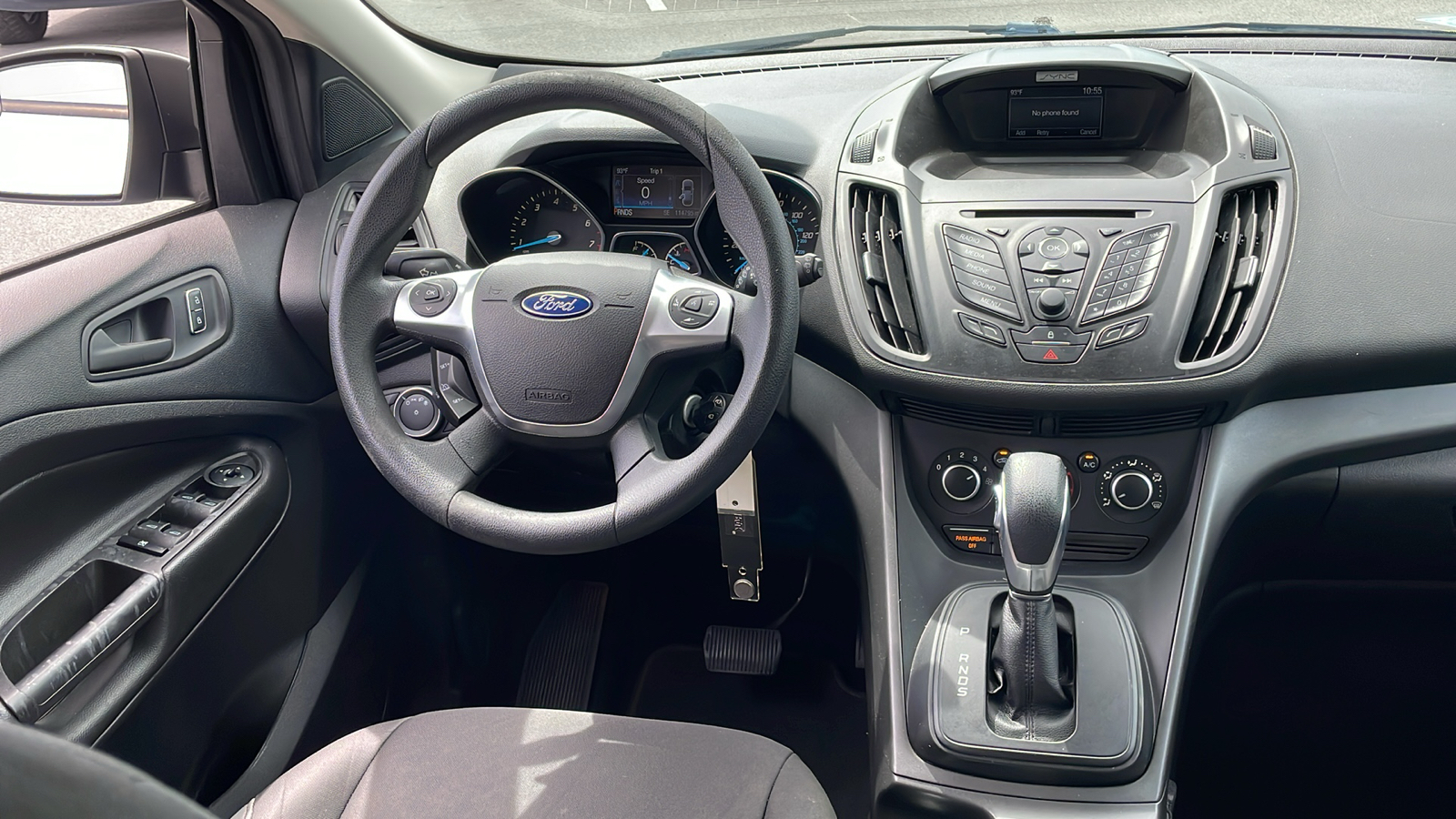 2016 Ford Escape S 27