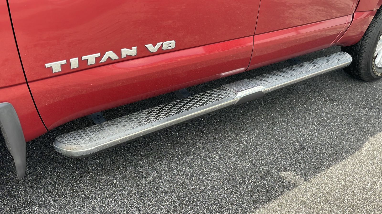 2018 Nissan Titan SV 9