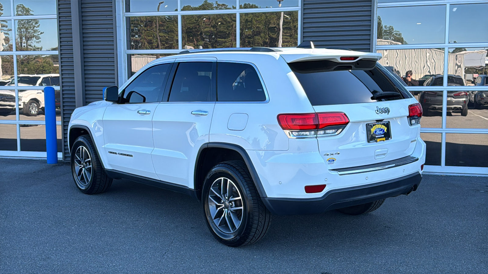 2019 Jeep Grand Cherokee Limited 3