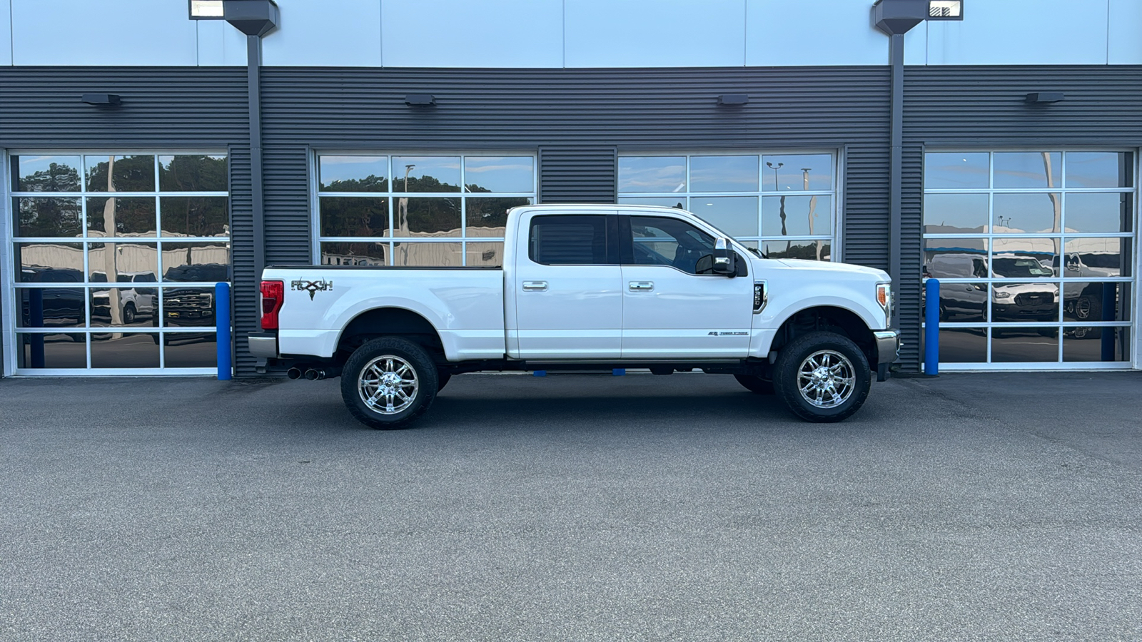 2019 Ford F-350SD King Ranch 8