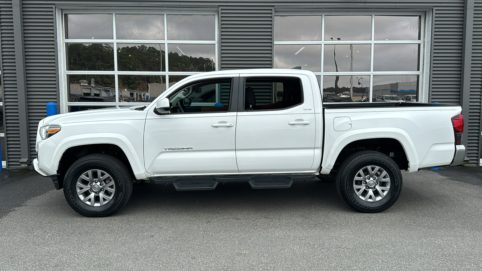 2019 Toyota Tacoma TRD Sport 2