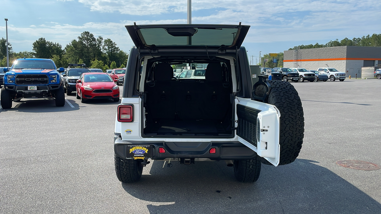 2019 Jeep Wrangler Unlimited Sahara 5