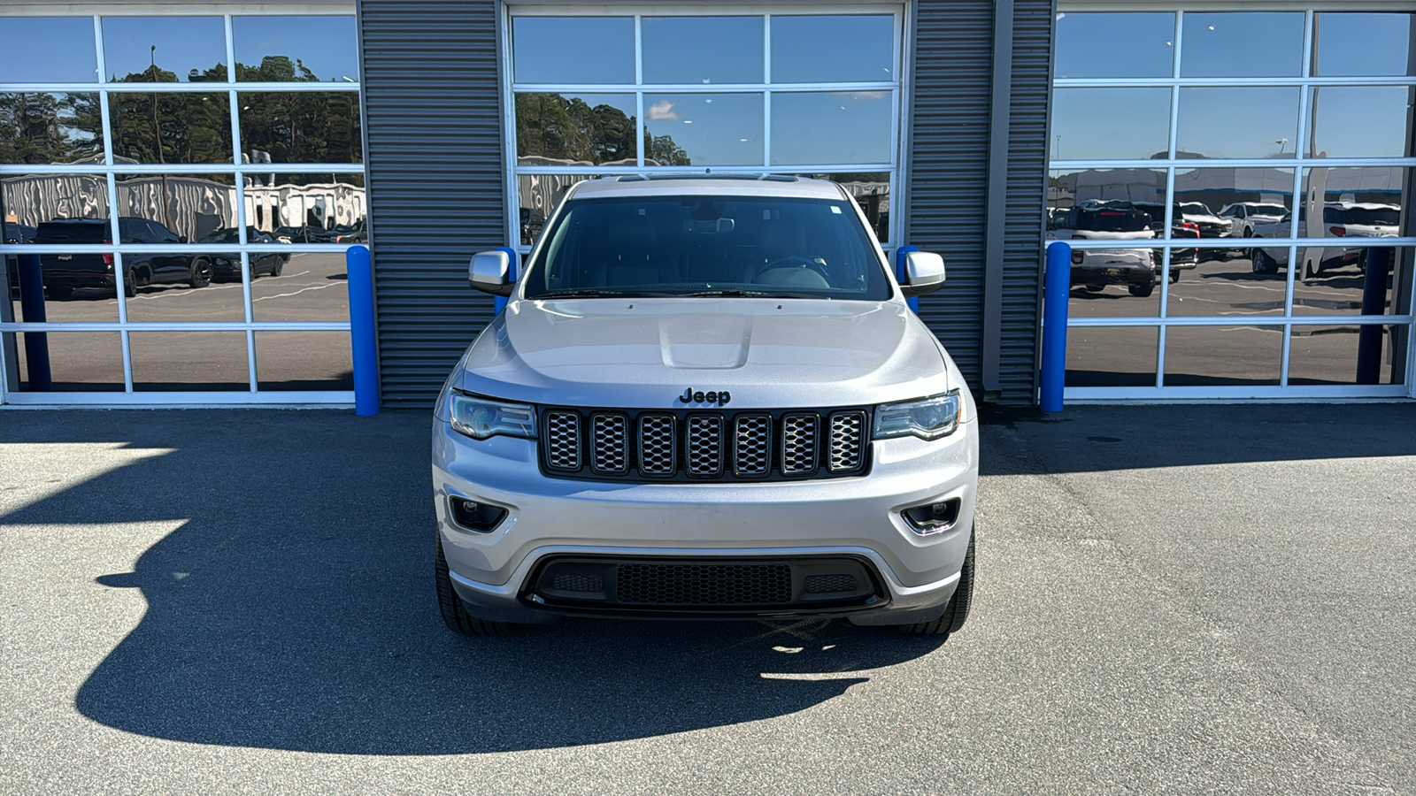 2020 Jeep Grand Cherokee Altitude 12