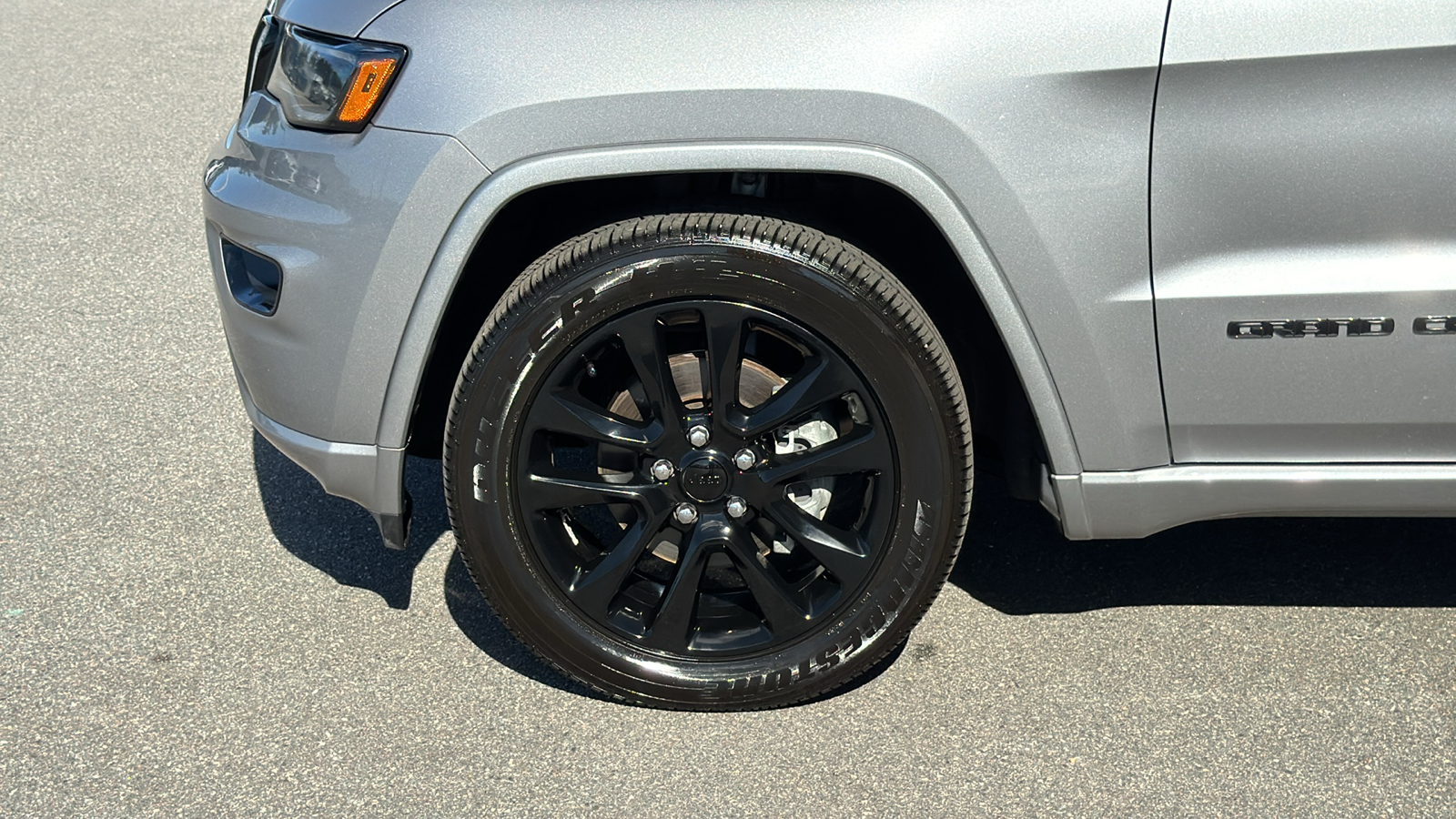 2020 Jeep Grand Cherokee Altitude 13