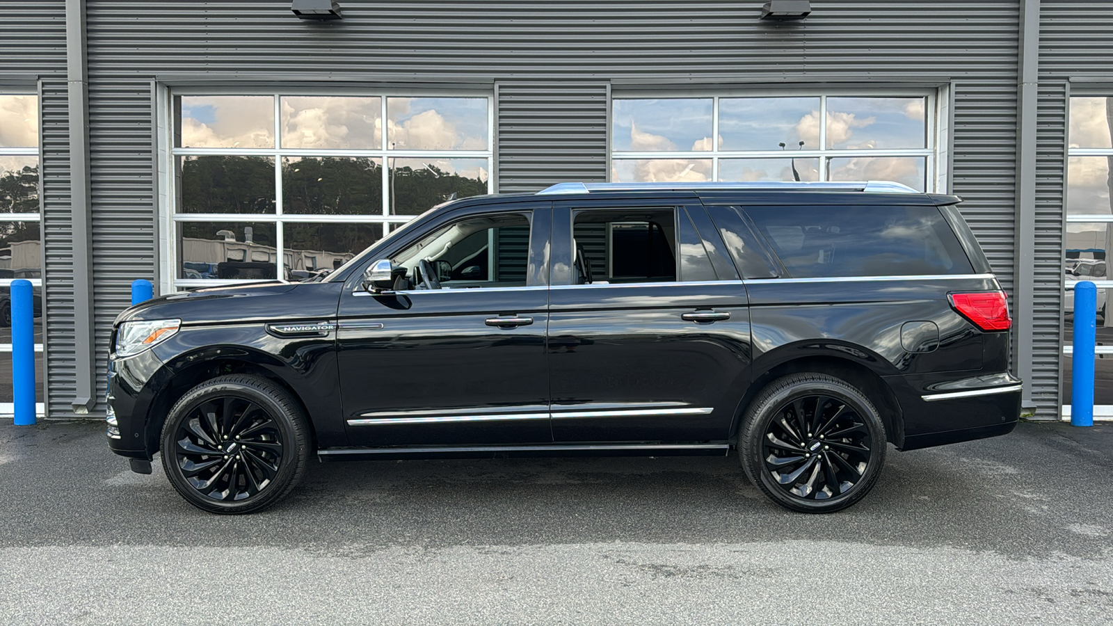 2021 Lincoln Navigator L Black Label 2