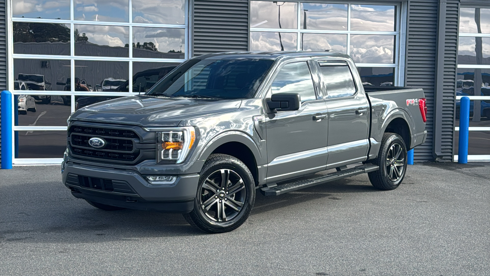 2021 Ford F-150 XLT 1