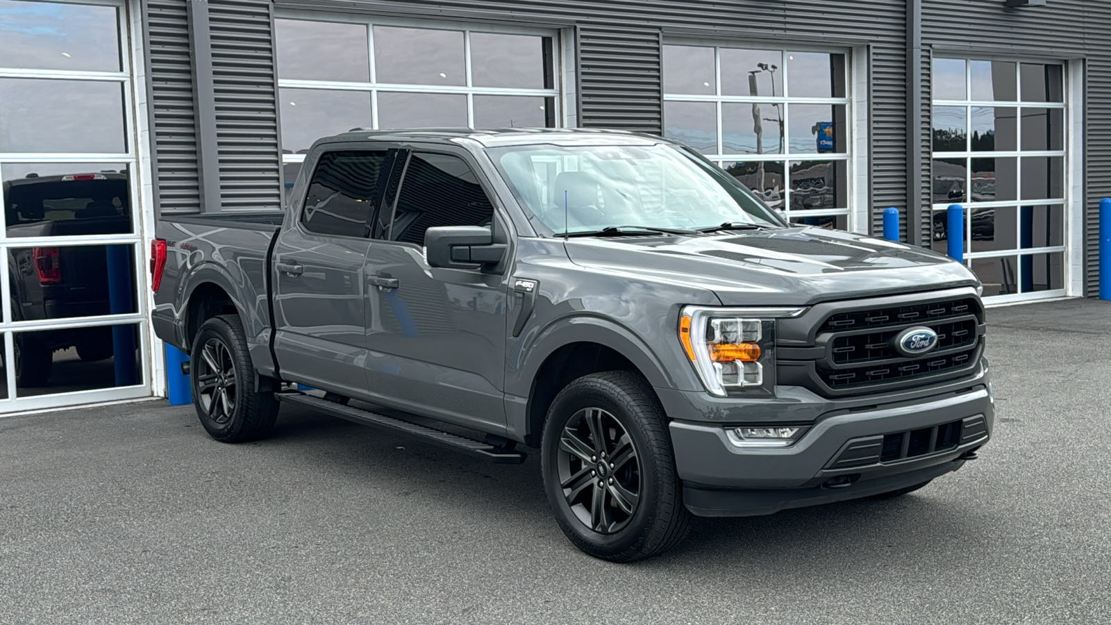 2021 Ford F-150 XLT 8