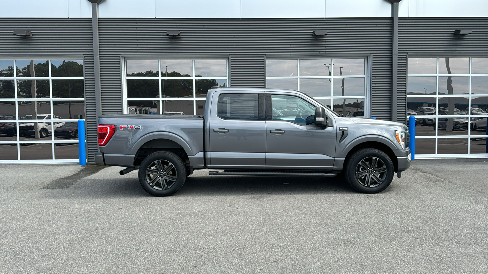 2021 Ford F-150 XLT 8