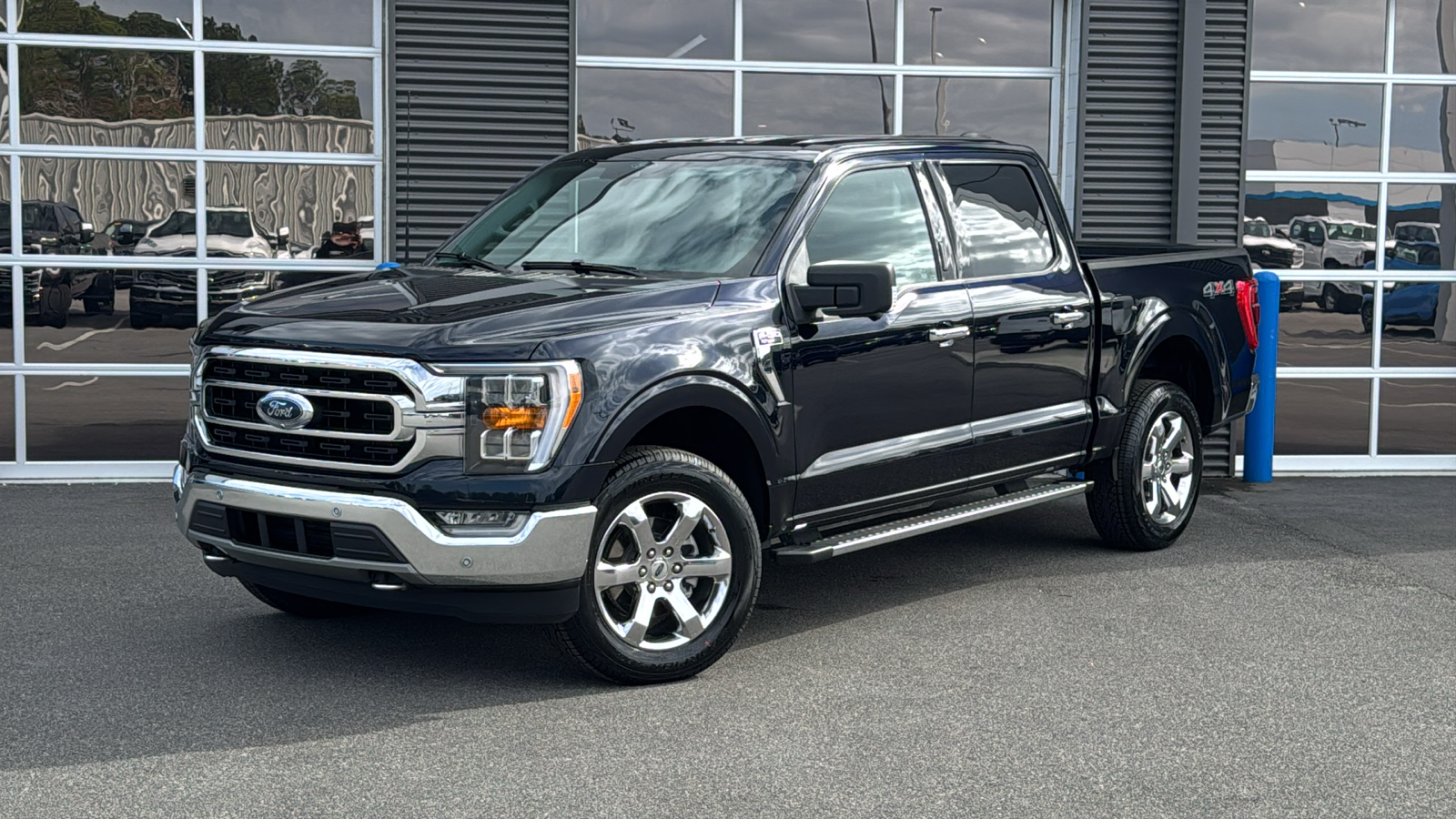 2021 Ford F-150 XLT 1