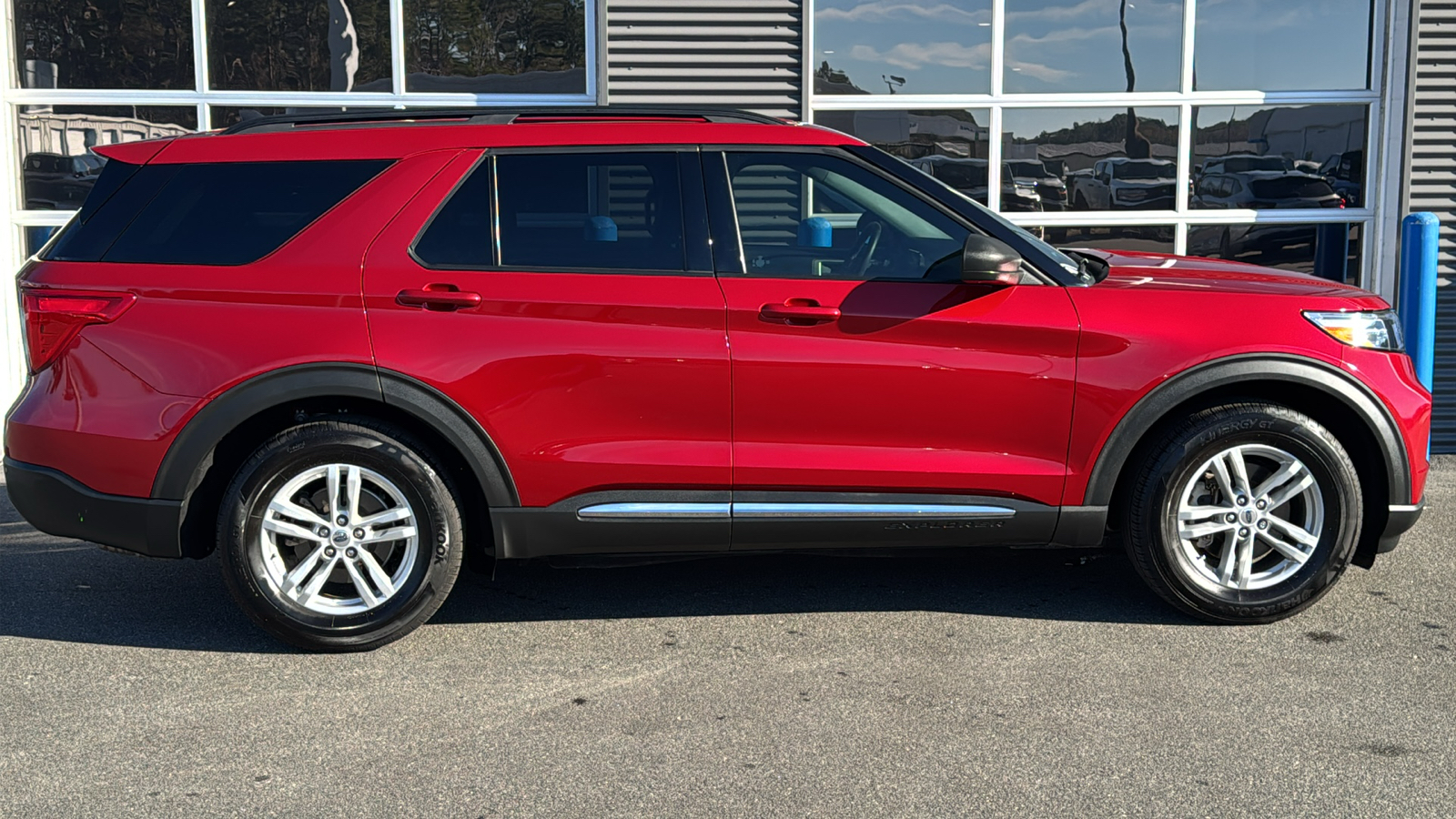 2021 Ford Explorer XLT 28