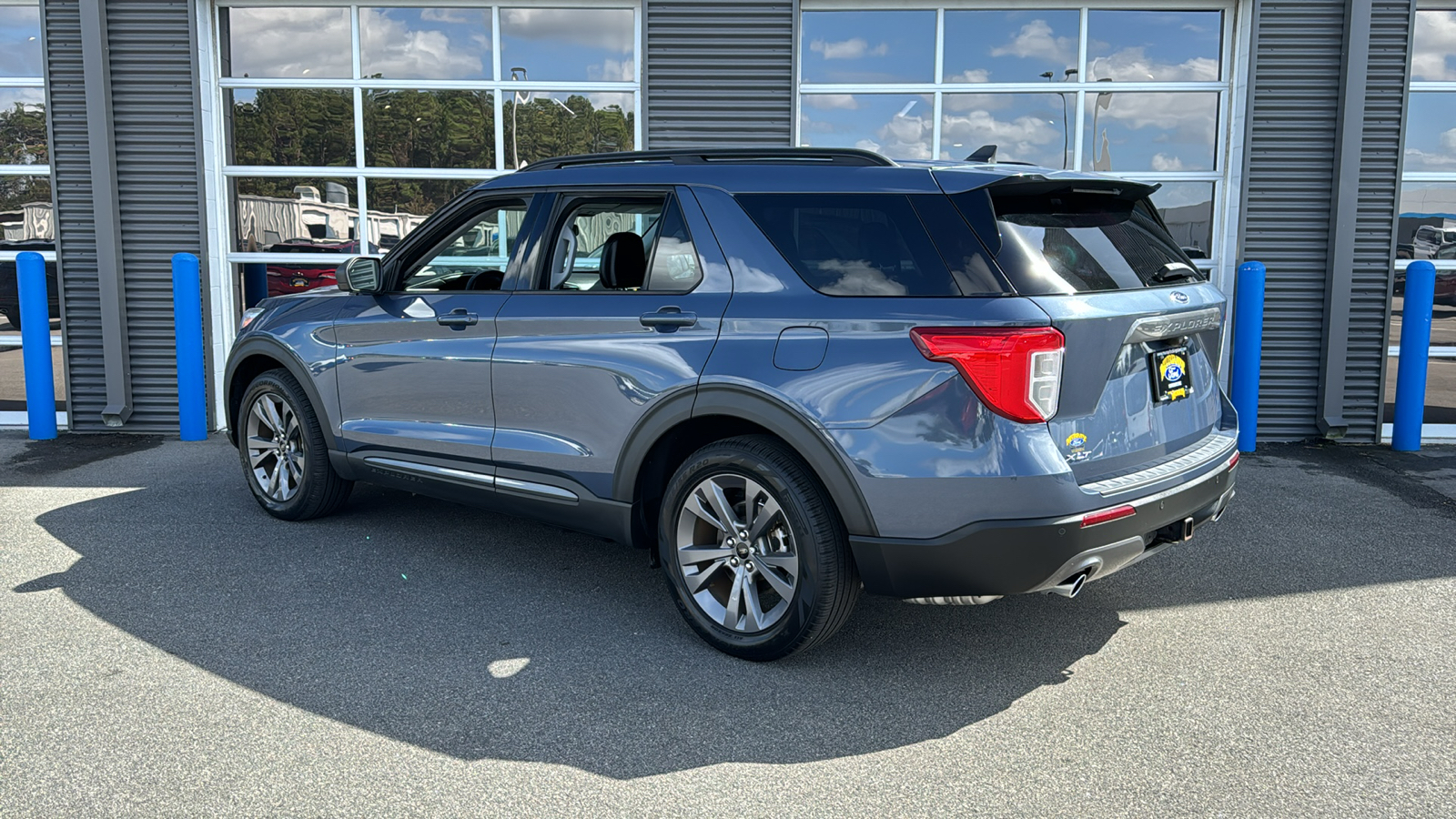 2021 Ford Explorer XLT 3