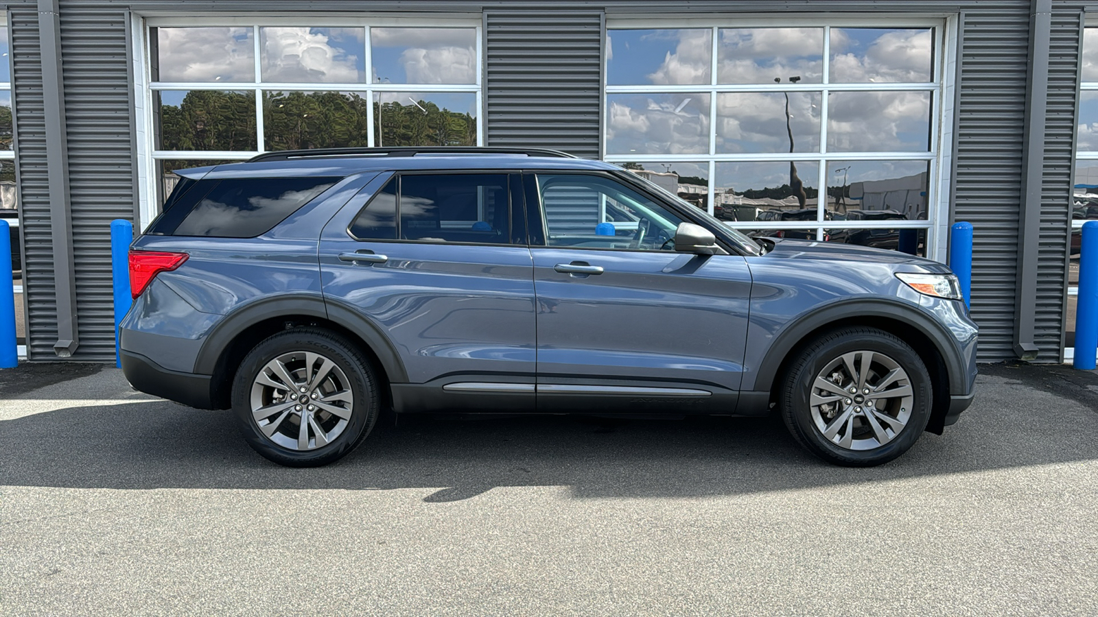 2021 Ford Explorer XLT 8