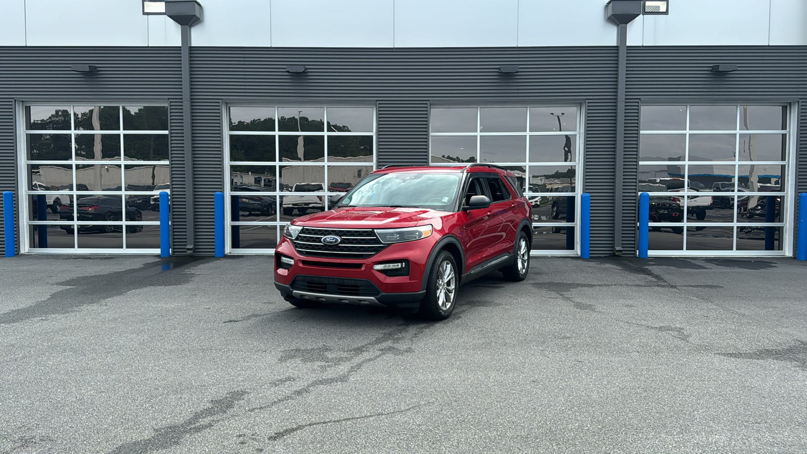 2021 Ford Explorer XLT 1