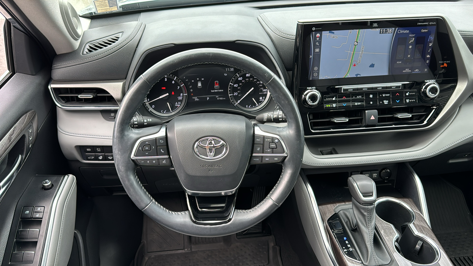 2021 Toyota Highlander Limited 17