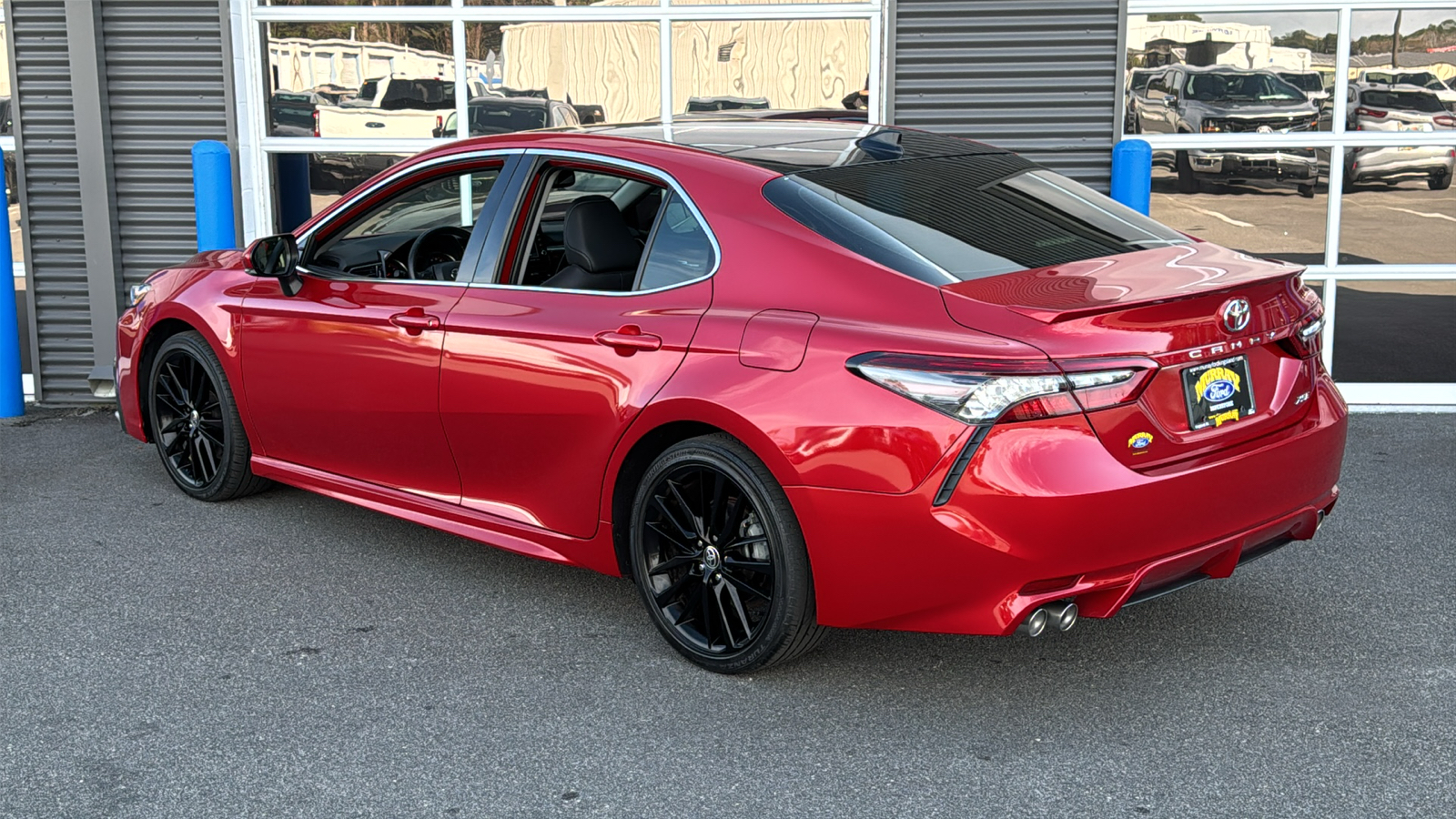 2021 Toyota Camry XSE 24