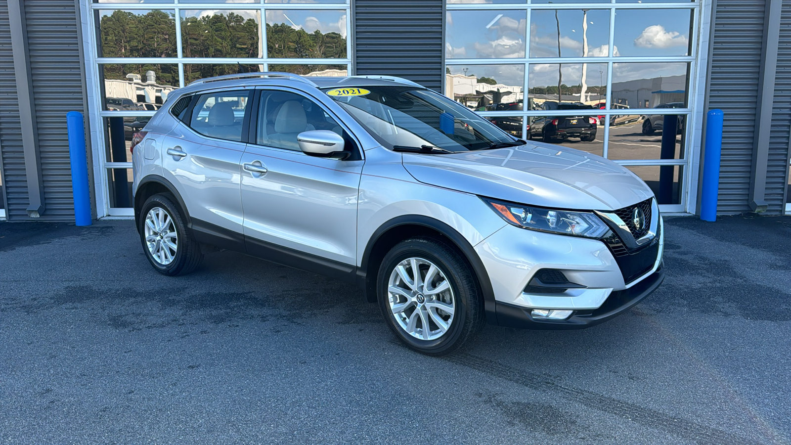 2021 Nissan Rogue Sport SV 9