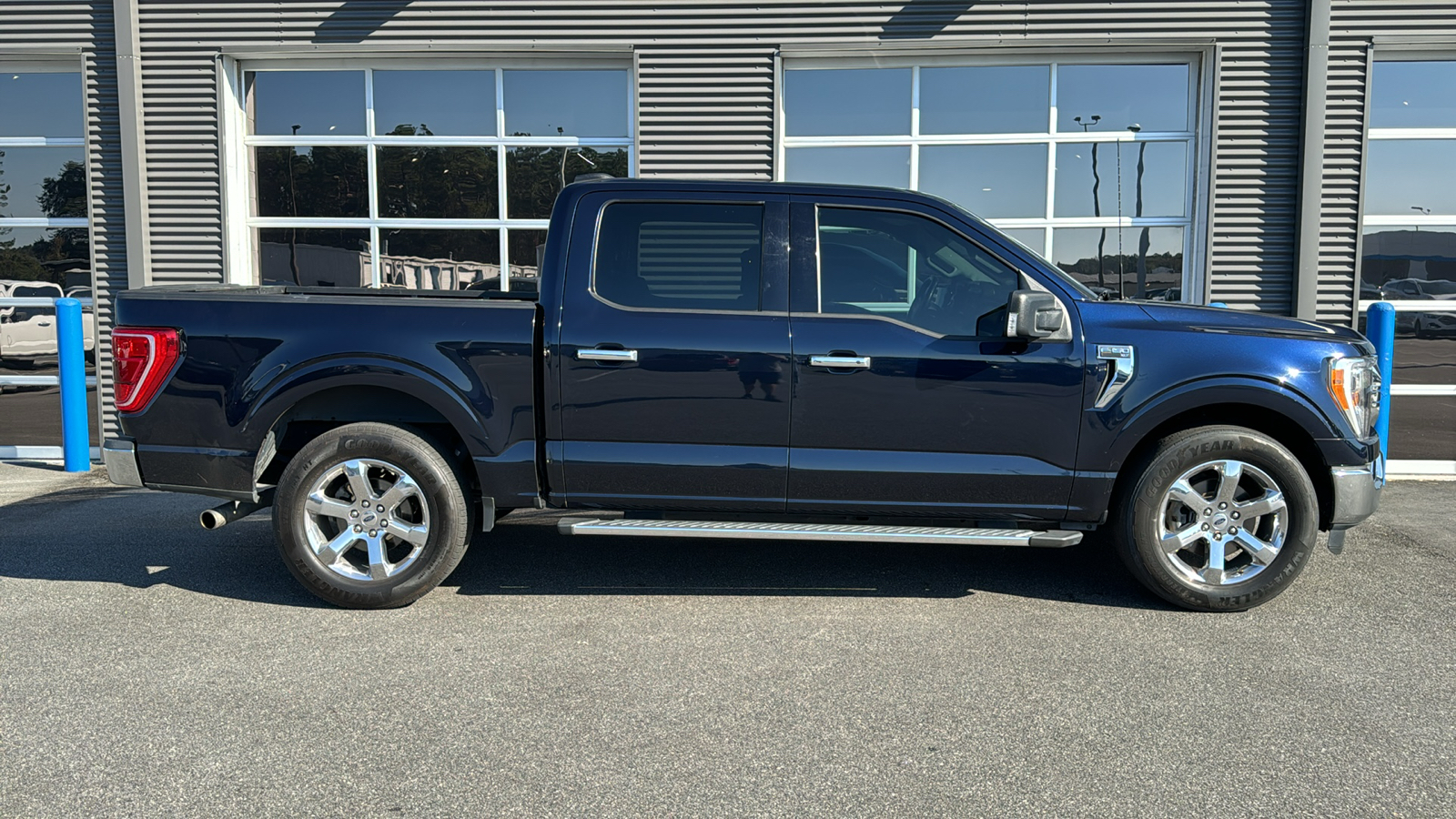 2022 Ford F-150 XLT 4