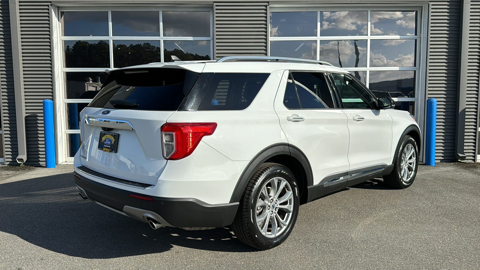 2022 Ford Explorer Limited 7