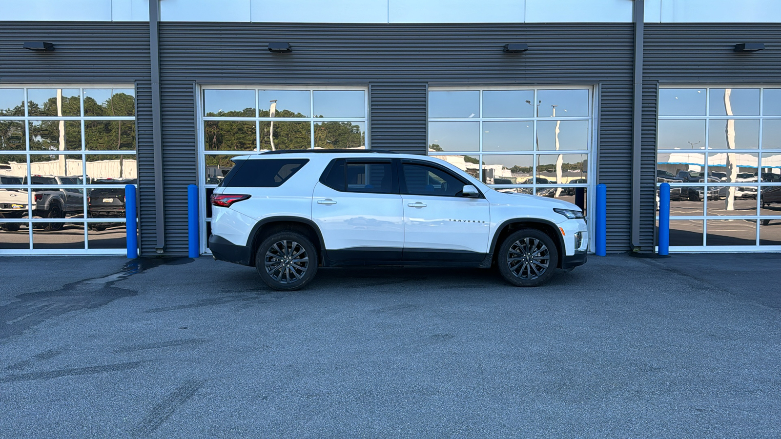 2022 Chevrolet Traverse RS 3