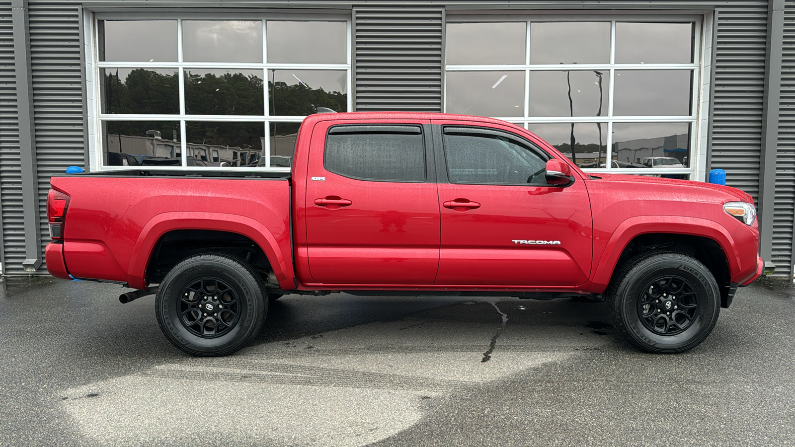 2022 Toyota Tacoma SR5 8