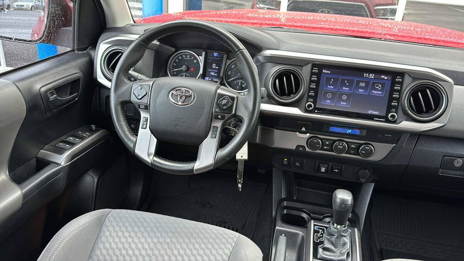 2022 Toyota Tacoma SR5 27