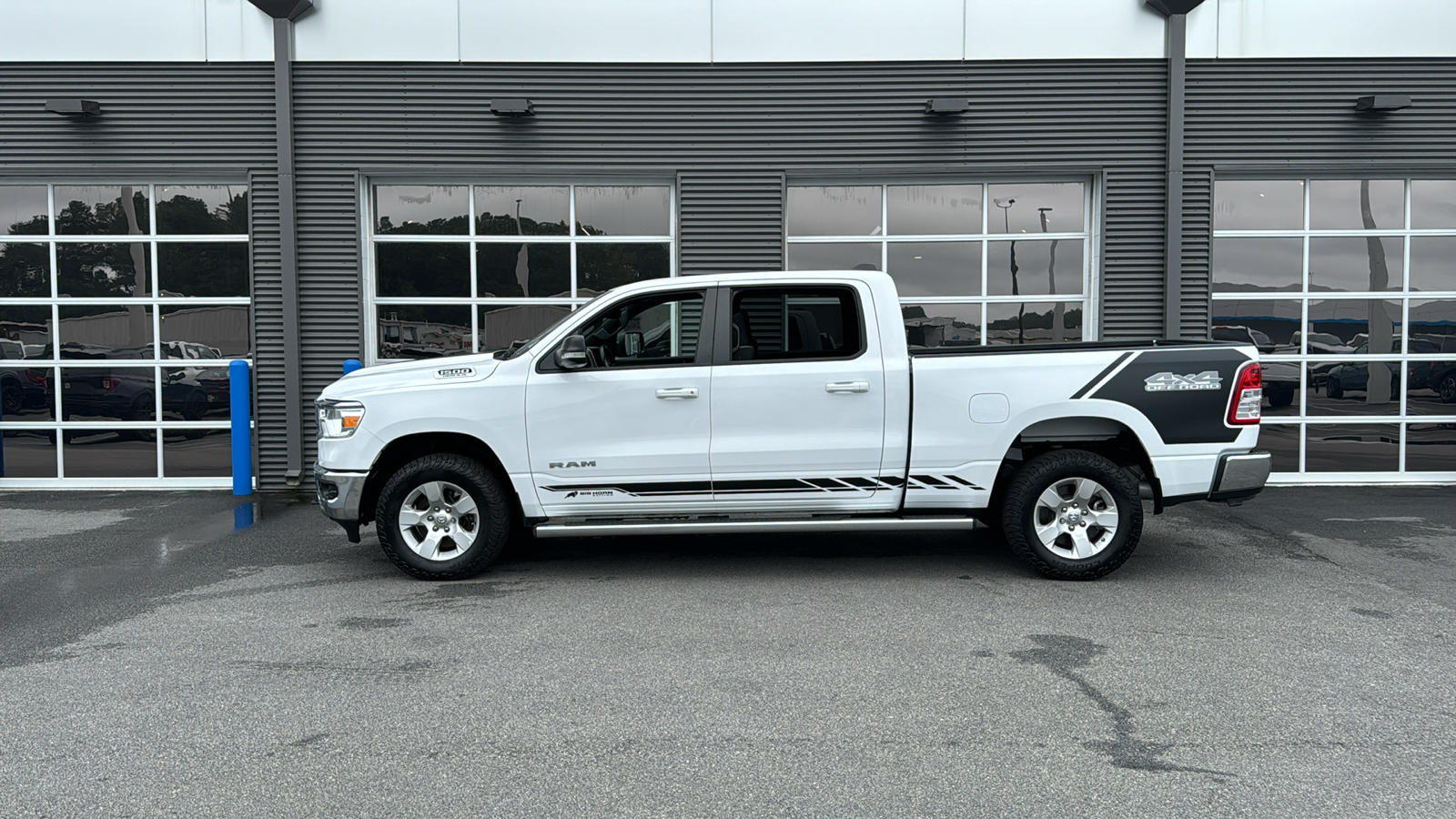 2022 Ram 1500 Big Horn/Lone Star 2