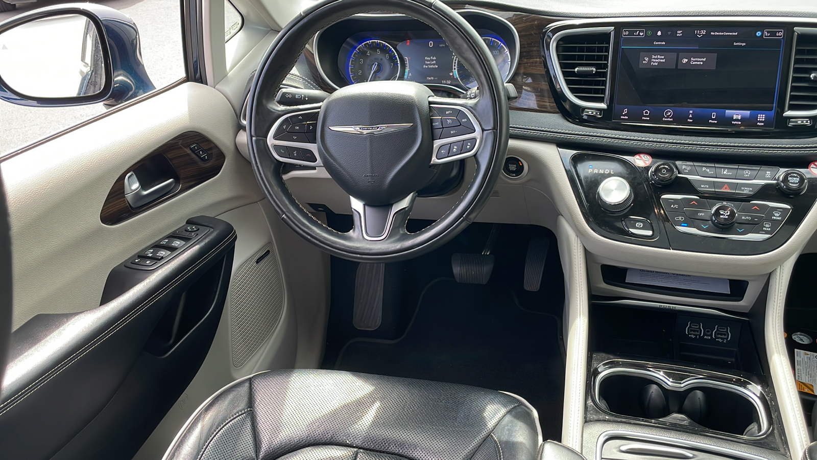 2022 Chrysler Pacifica Limited 27