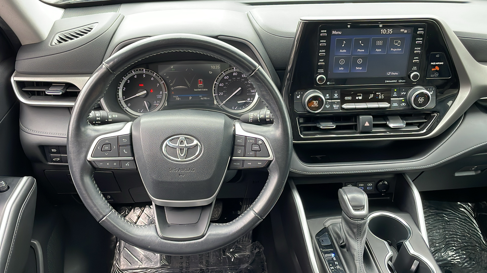 2022 Toyota Highlander XLE 16