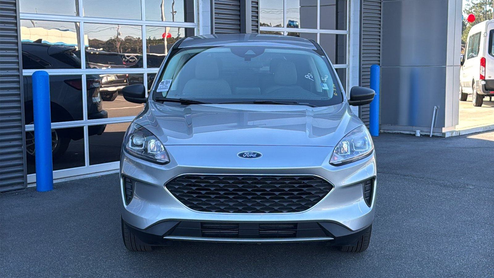 2022 Ford Escape SE 2