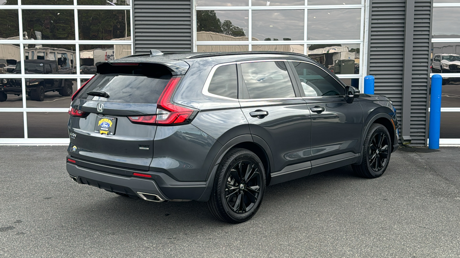 2023 Honda CR-V Hybrid Sport Touring 8