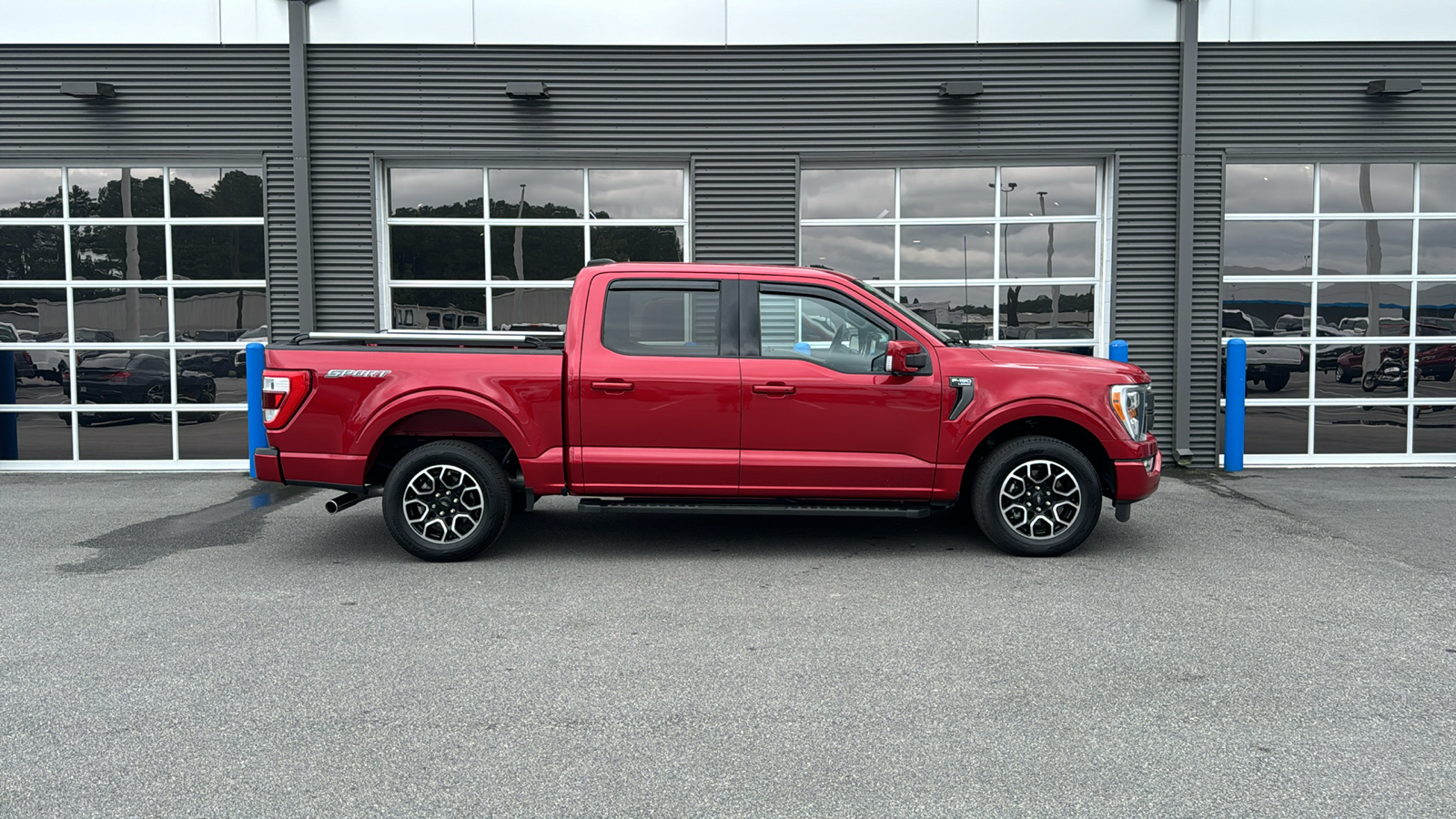 2023 Ford F-150 Lariat 9