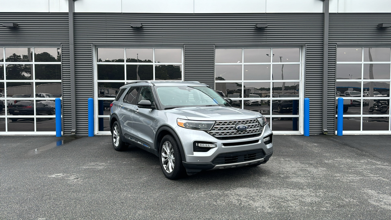 2023 Ford Explorer Limited 9