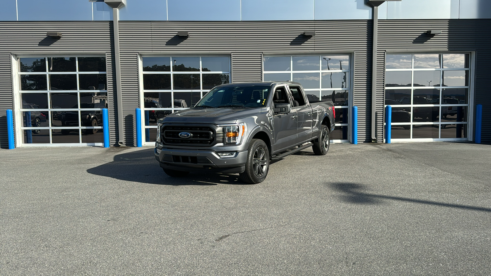 2023 Ford F-150 XLT 1