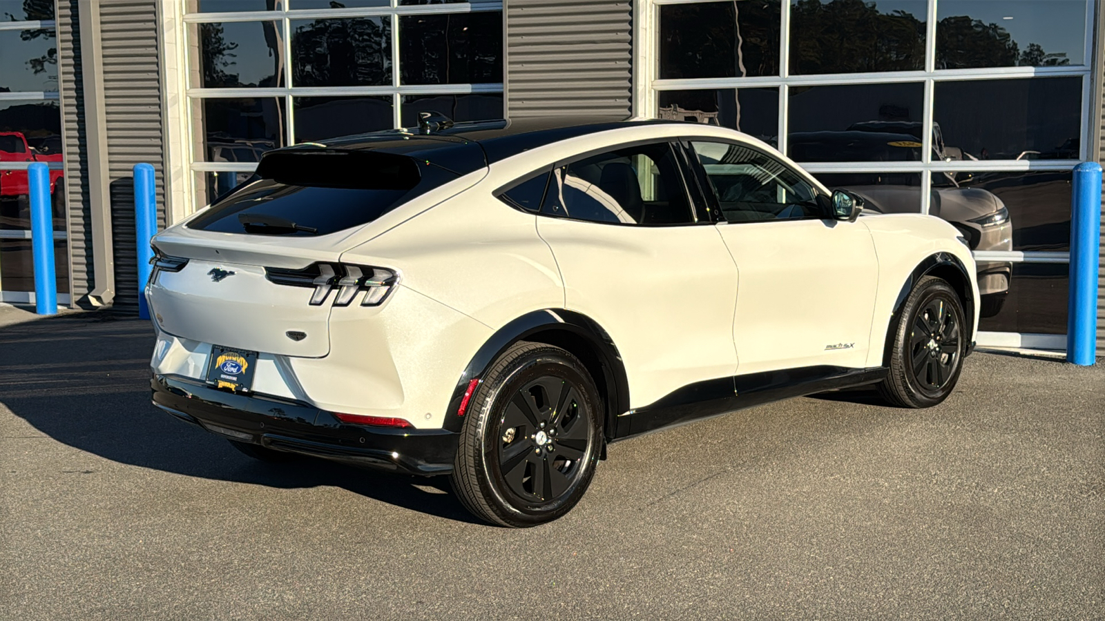 2023 Ford Mustang Mach-E California Route 1 6