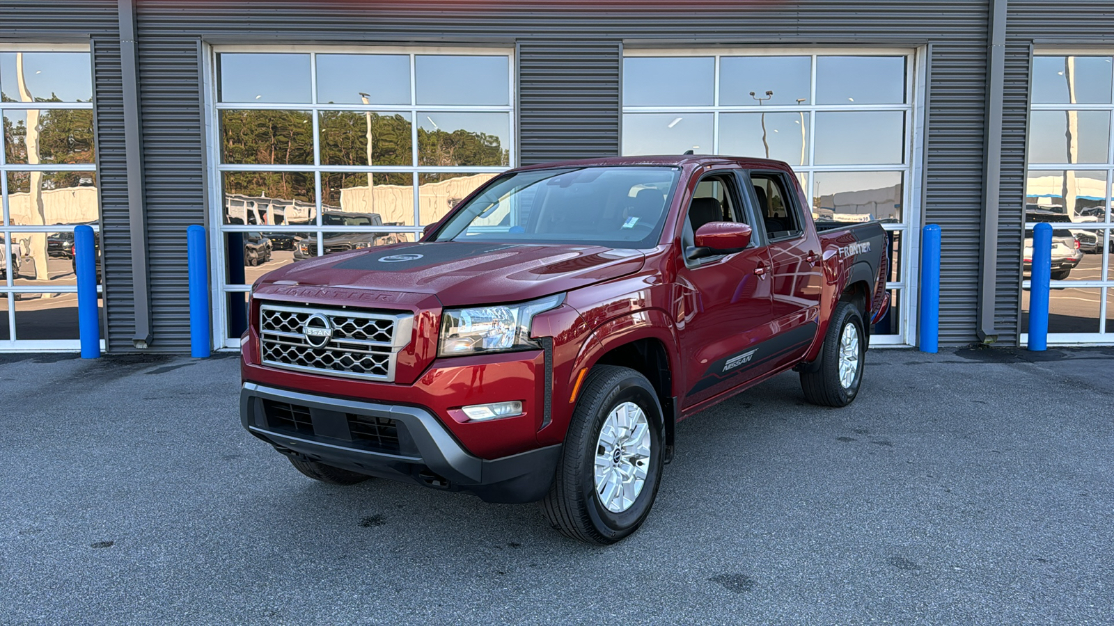 2023 Nissan Frontier SV 1