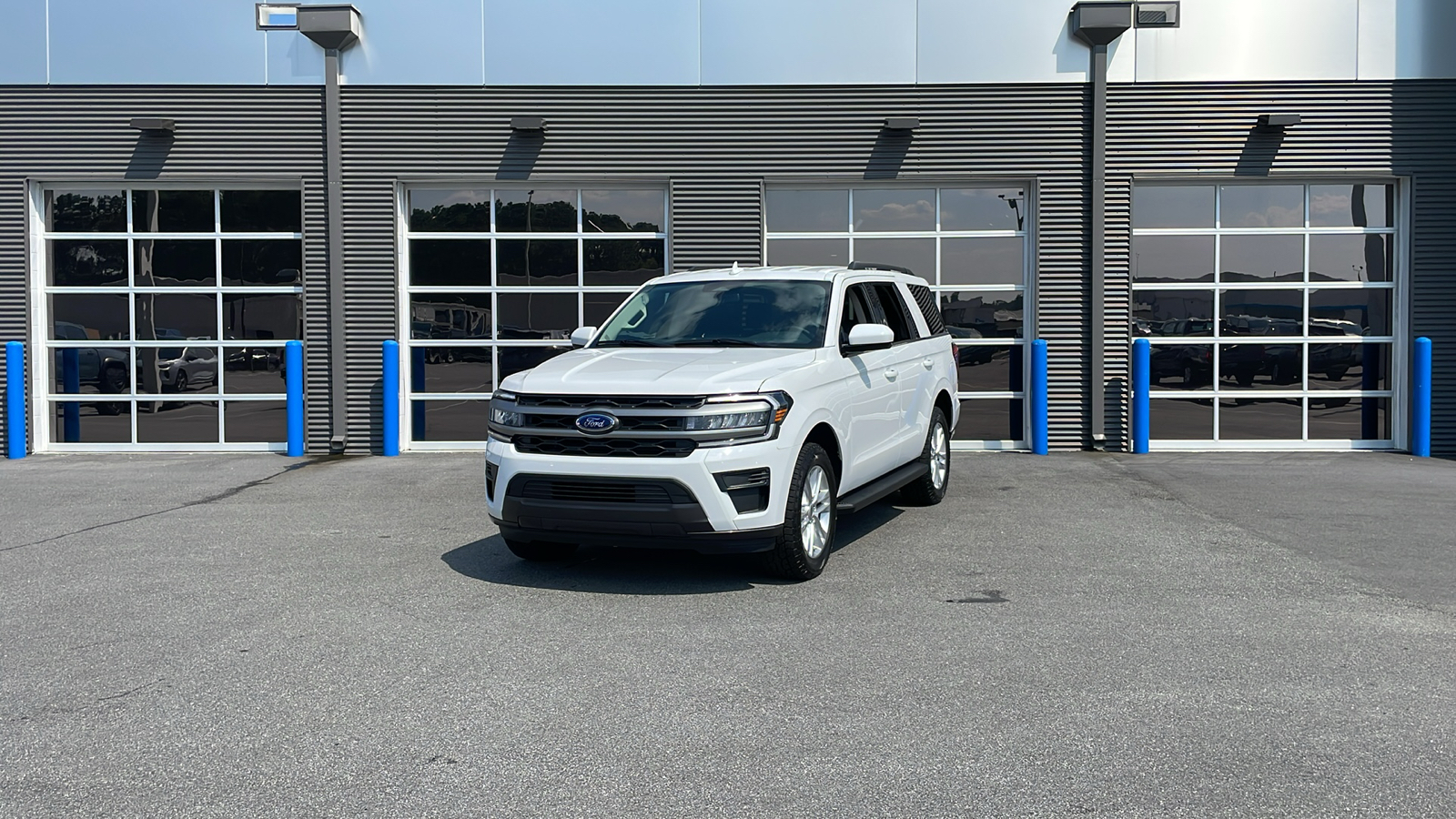 2024 Ford Expedition XLT 1