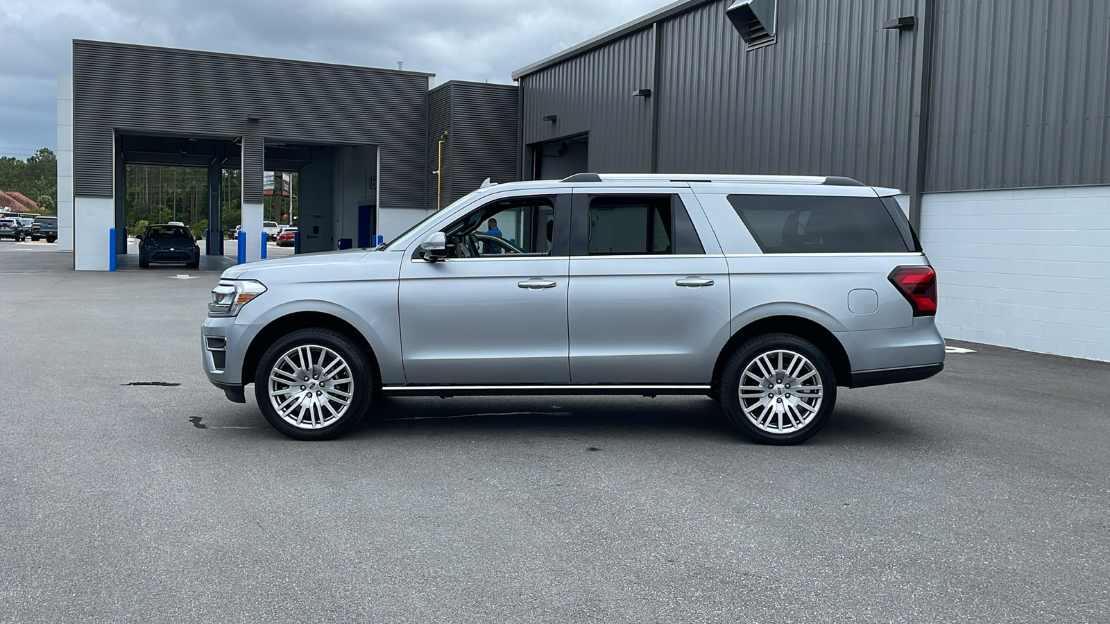 2024 Ford Expedition Max Limited 2