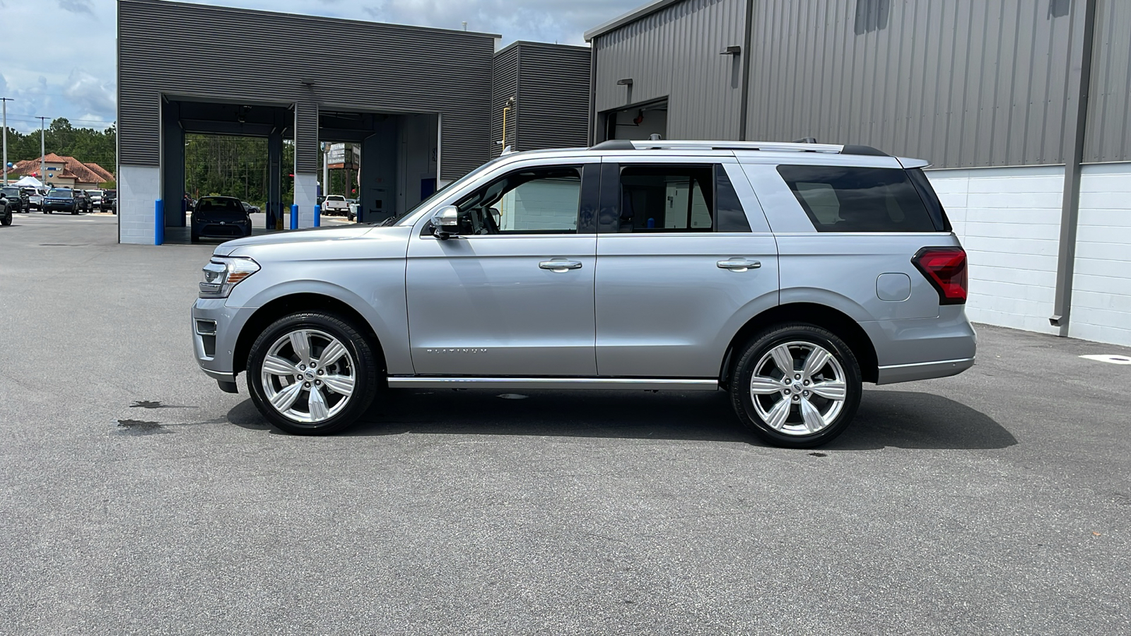 2024 Ford Expedition Platinum 2