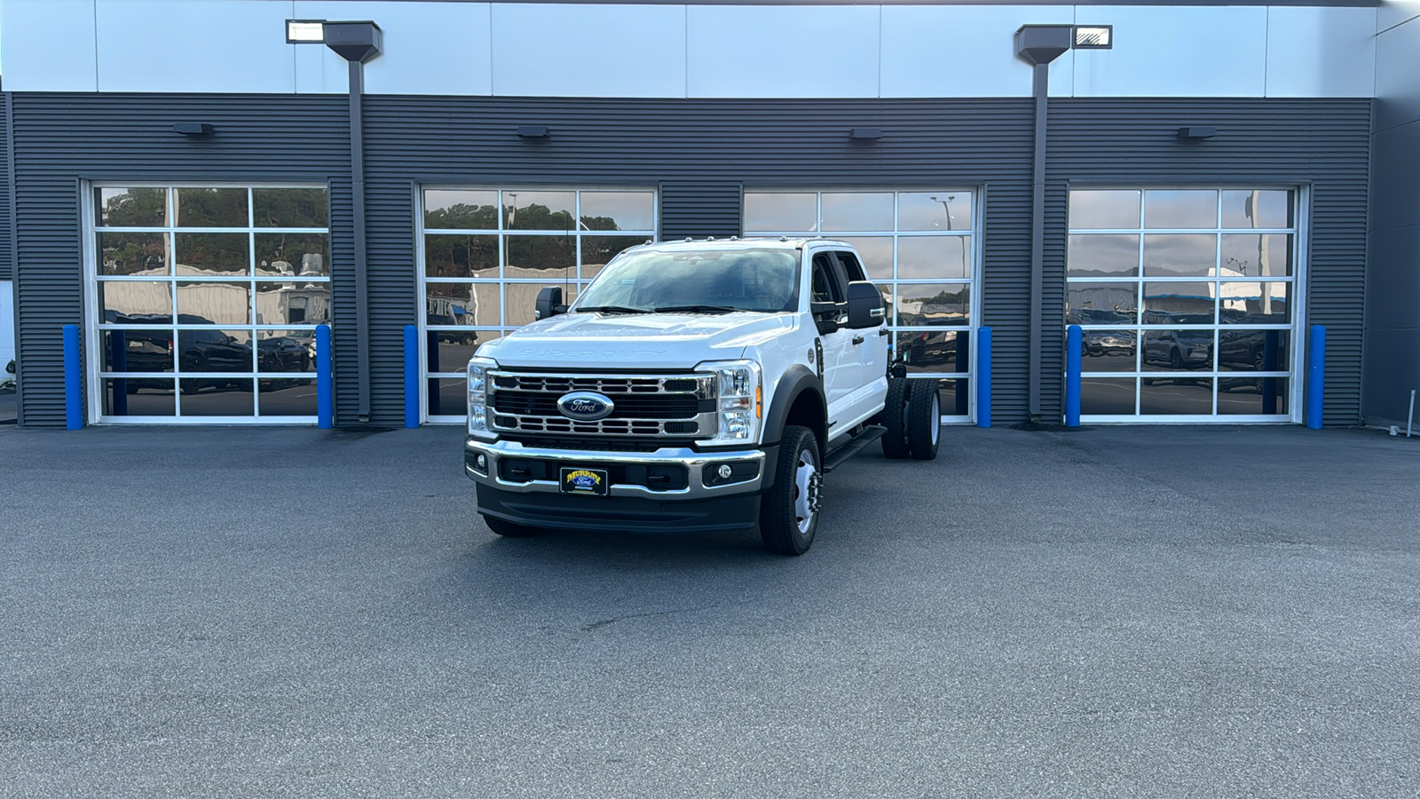 2024 Ford F-550SD XL 1