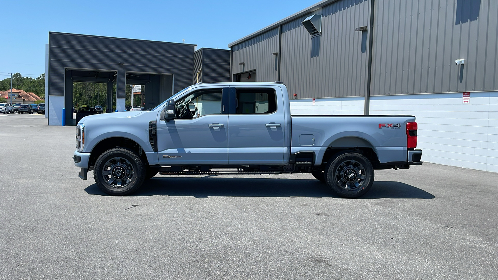 2024 Ford F-250SD Lariat 2