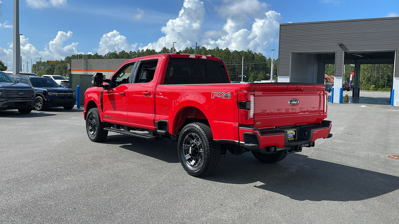 2024 Ford F-350SD Lariat 3